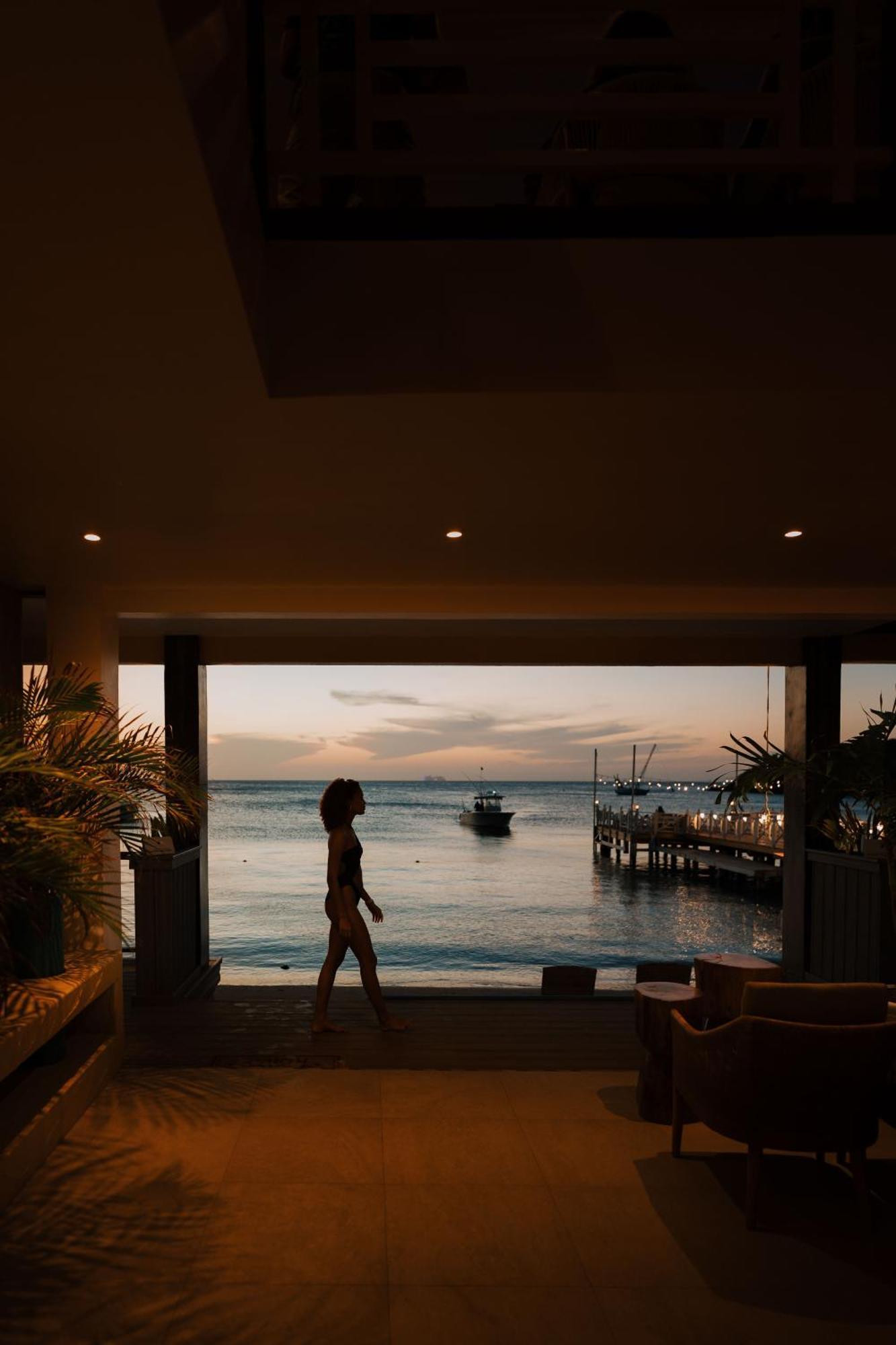 The Beach House Boutique Hotel West End Ngoại thất bức ảnh
